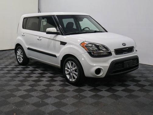 2013 Kia Soul +