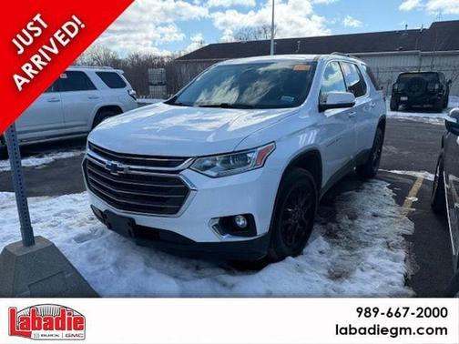 2021 Chevrolet Traverse LT Cloth