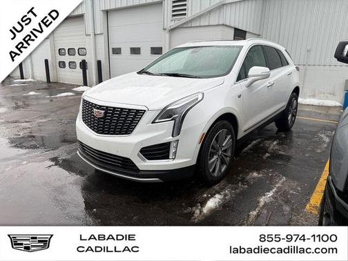 2025 Cadillac XT5 Premium Luxury