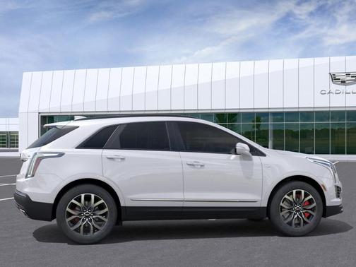2025 Cadillac XT5 Sport