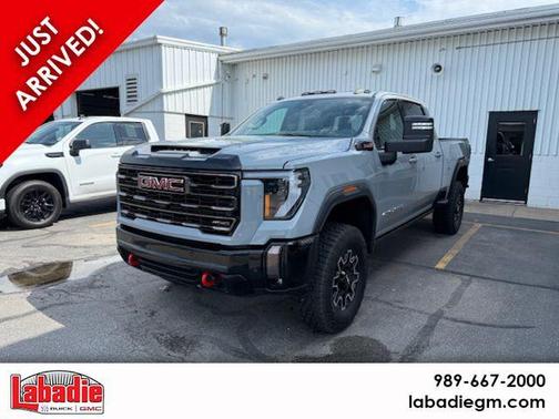 2024 GMC Sierra 2500 AT4X
