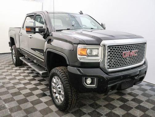 2016 GMC Sierra 2500 Denali