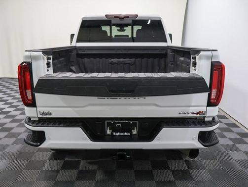 2023 GMC Sierra 3500 AT4