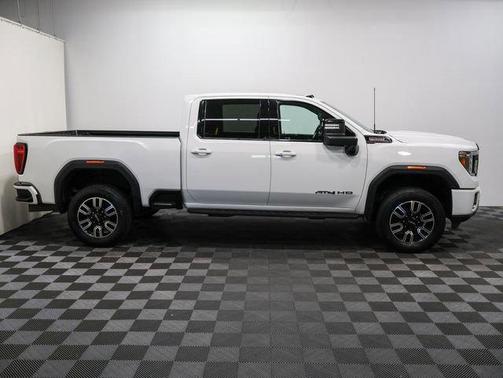 2023 GMC Sierra 3500 AT4