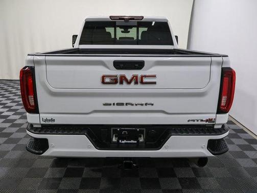 2023 GMC Sierra 3500 AT4