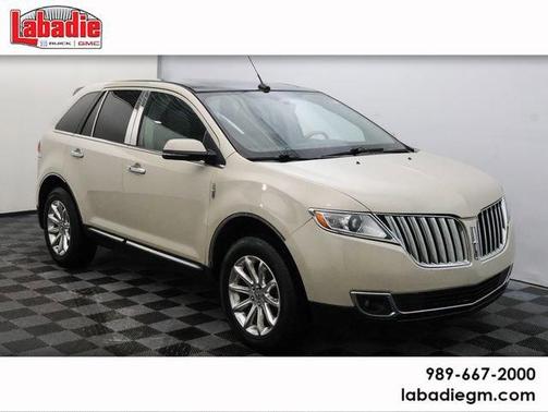 2015 Lincoln MKX Base