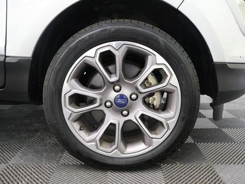 Silver Metallic 2020 Ford EcoSport Titanium