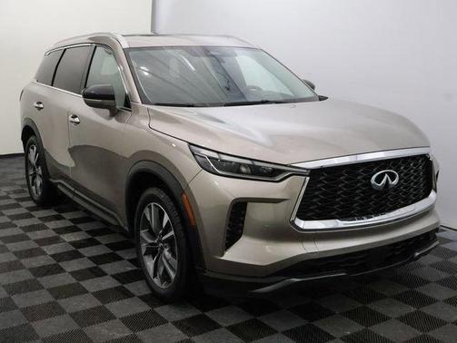 2022 INFINITI QX60 Luxe