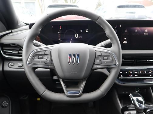 White Frost Tri-Coat 2026 Buick Envista Avenir