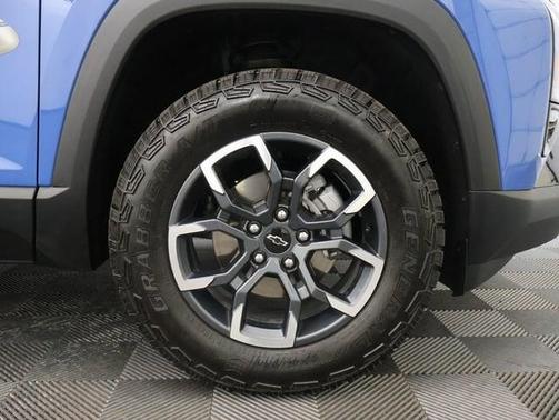Reef Blue Metallic 2025 Chevrolet Equinox ACTIV