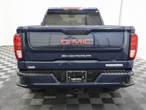 2022 GMC Sierra 1500 Limited Elevation