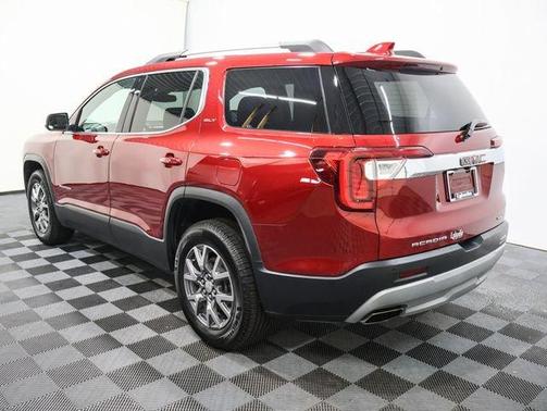 2021 GMC Acadia SLT