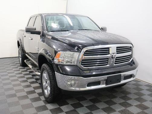 2014 RAM 1500 SLT