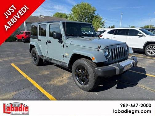 Anvil Clearcoat 2015 Jeep Wrangler Unlimited Sahara