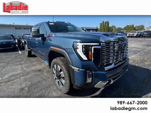 2025 GMC Sierra 2500 Denali