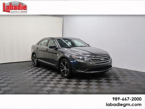 2015 Ford Taurus SEL