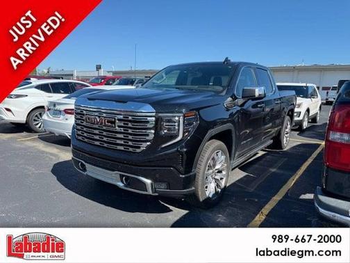 Onyx Black 2022 GMC Sierra 1500 Denali