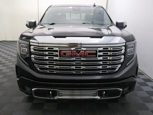 Onyx Black 2022 GMC Sierra 1500 Denali