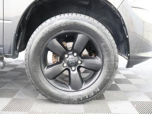 Granite Crystal Clearcoat Metallic 2019 RAM 1500 Classic Express