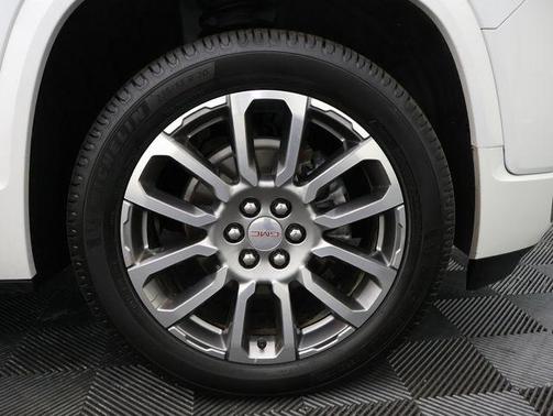 White Frost Tri-Coat 2021 GMC Acadia Denali