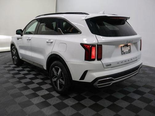 2022 Kia Sorento EX