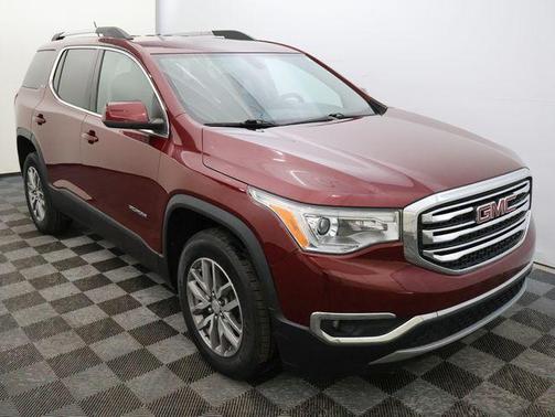 2017 GMC Acadia SLE-2