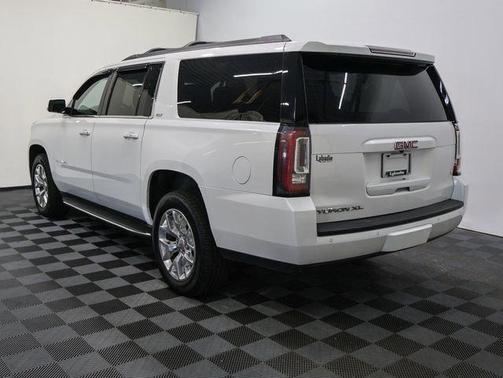 2017 GMC Yukon XL SLT