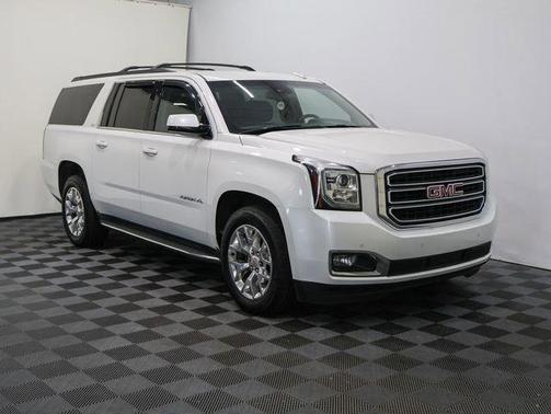 2017 GMC Yukon XL SLT