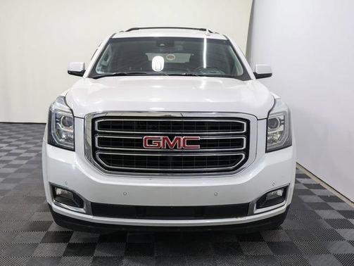 2017 GMC Yukon XL SLT