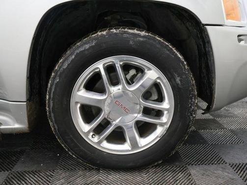 2006 GMC Envoy Denali
