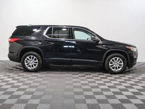 2021 Chevrolet Traverse LS