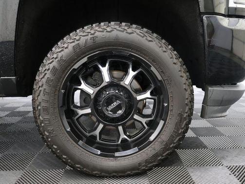 Black 2016 Chevrolet Silverado 1500 High Country