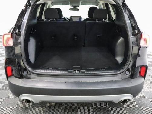 2022 Ford Escape PHEV SE
