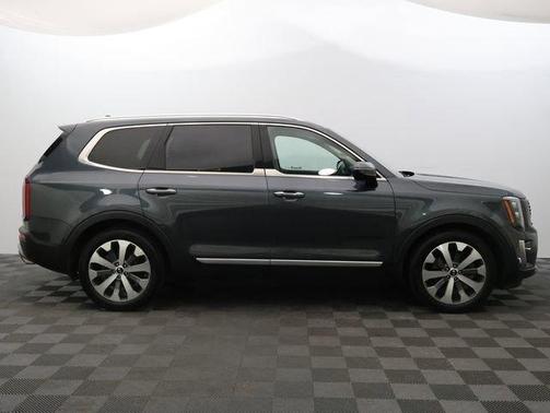 Gray 2021 Kia Telluride SX