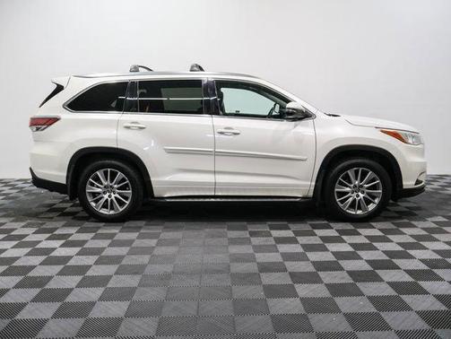 2016 Toyota Highlander Limited