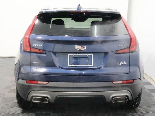 2021 Cadillac XT4 Premium Luxury