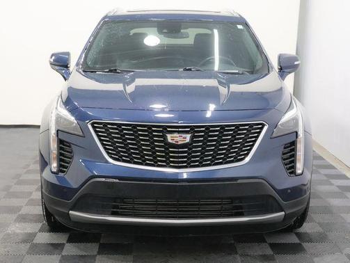 2021 Cadillac XT4 Premium Luxury
