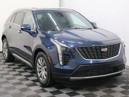 2021 Cadillac XT4 Premium Luxury