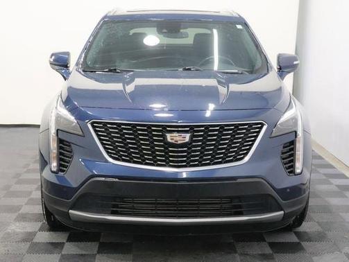 2021 Cadillac XT4 Premium Luxury