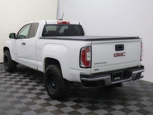 2015 GMC Canyon Base