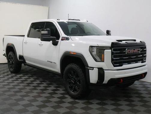 2025 GMC Sierra 2500 AT4