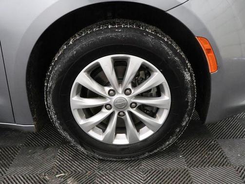 2018 Chrysler Pacifica Touring-L