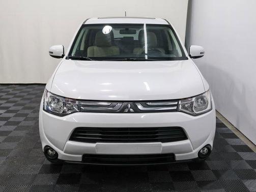 2014 Mitsubishi Outlander SE