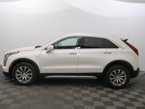 White 2021 Cadillac XT4 Premium Luxury