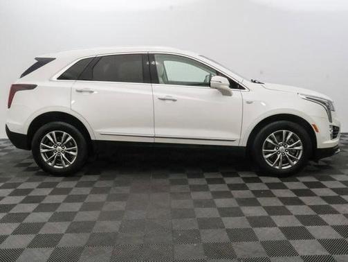 Crystal White Tri-Coat 2022 Cadillac XT5 Premium Luxury