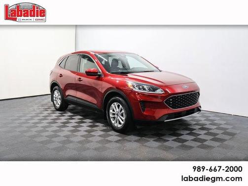 2020 Ford Escape SE