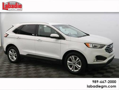 White 2019 Ford Edge SEL