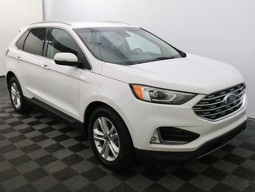 White 2019 Ford Edge SEL