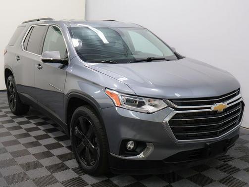 2021 Chevrolet Traverse LT Leather