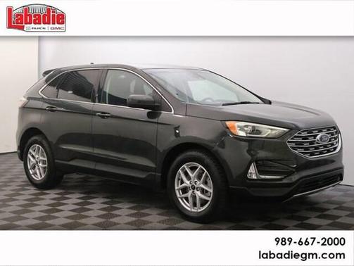Green Metallic 2023 Ford Edge SEL